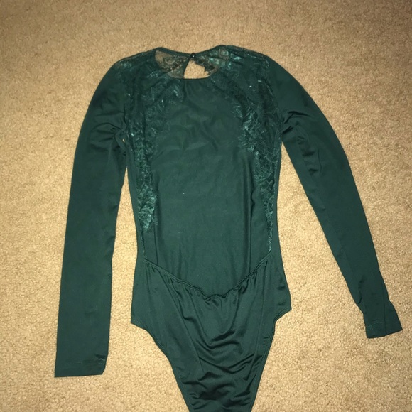 NWOT lace skinny bodysuit - Picture 3 of 4